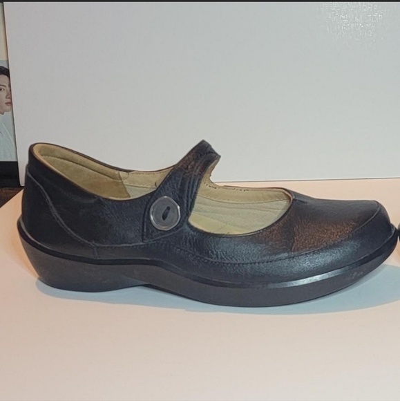 Zeira Super Support. Designed for comfort on the go, the GLORIA Mary Jane - Picture 4 of 8